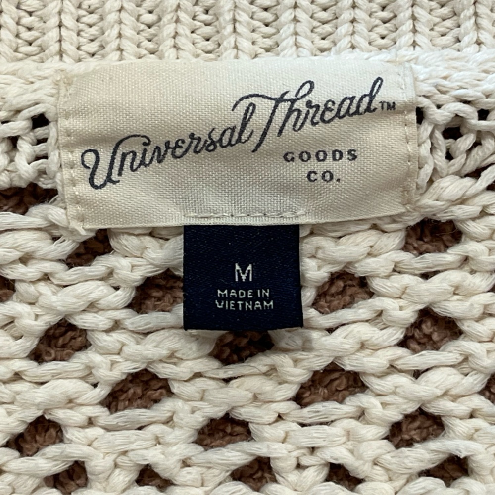 Top by Universal Threads - Picture 14 of 17